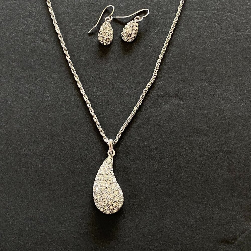 Crystal Pave Tear Drop Necklace & Earrings Set​​​​​​​​​​